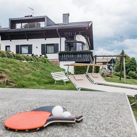 Апартаменты Lisis Loggia Нова-Поненте Экстерьер фото