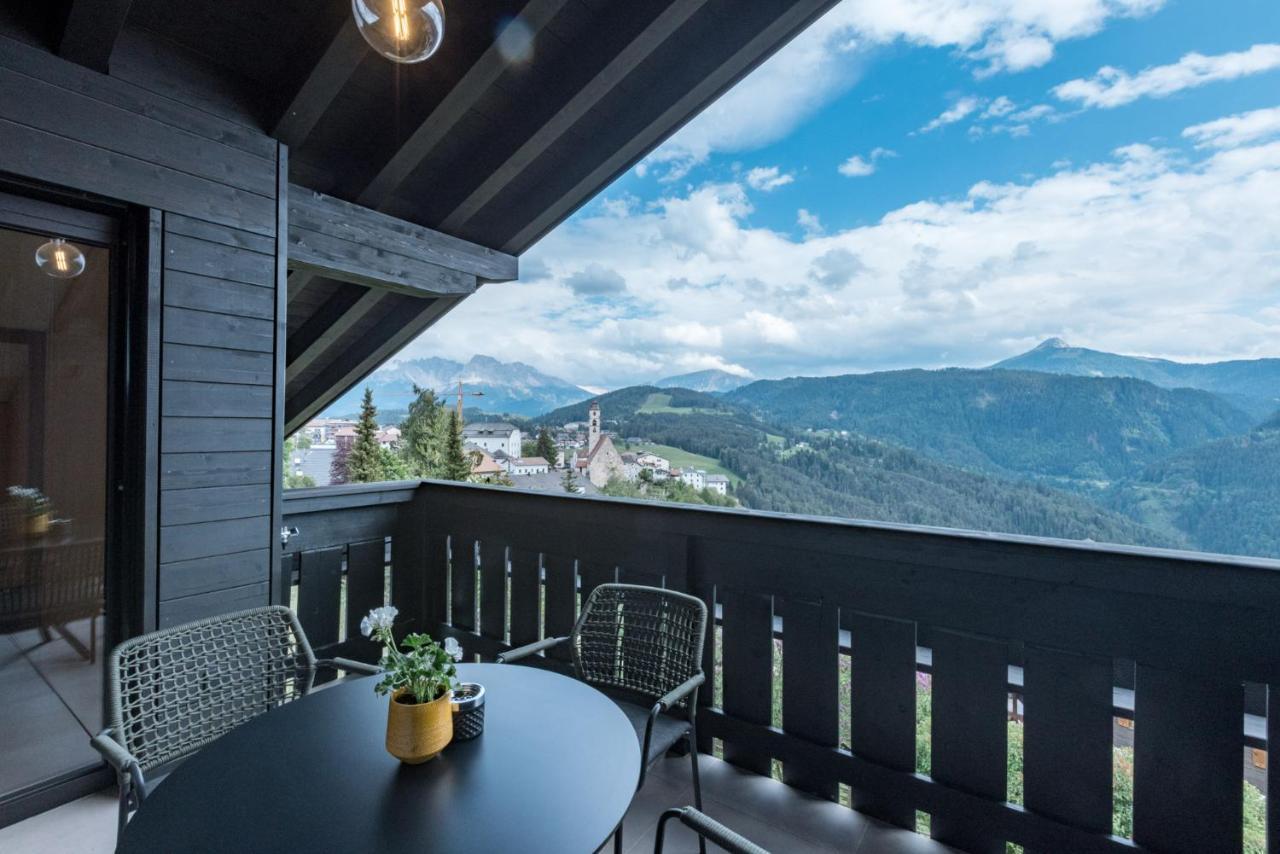 Апартаменты Lisis Loggia Нова-Поненте Экстерьер фото